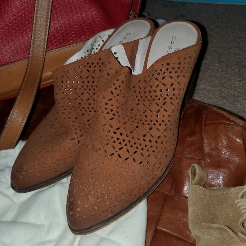 Caslon New with Tags slide chunky heel